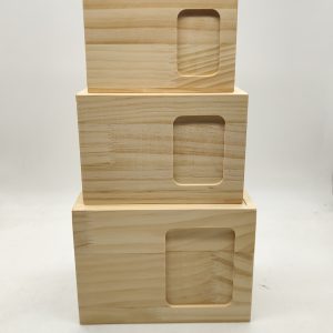 Urna Madera Pino con cera