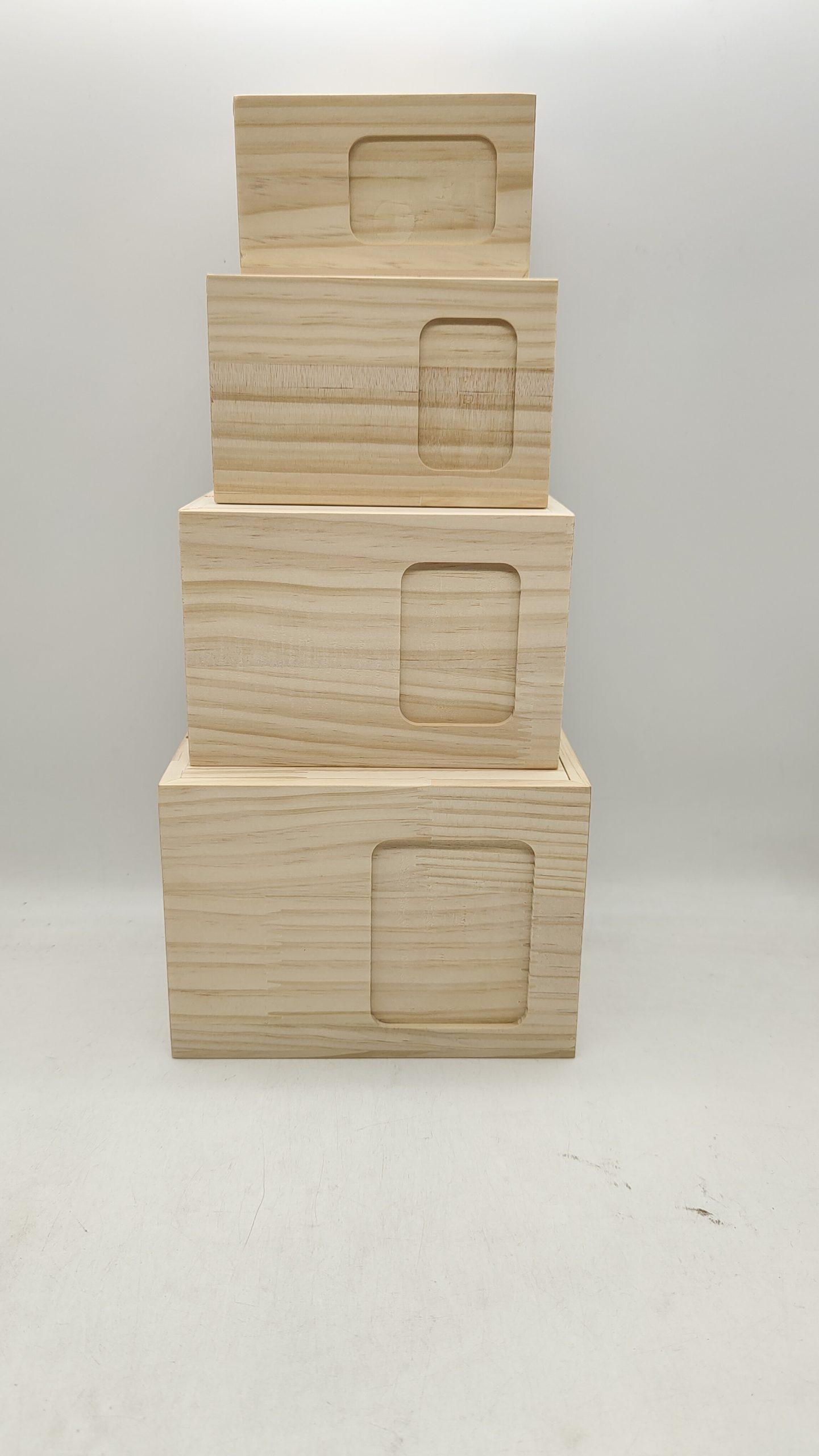 Urnas Madera Pino (Juego completo de 4 piezas)