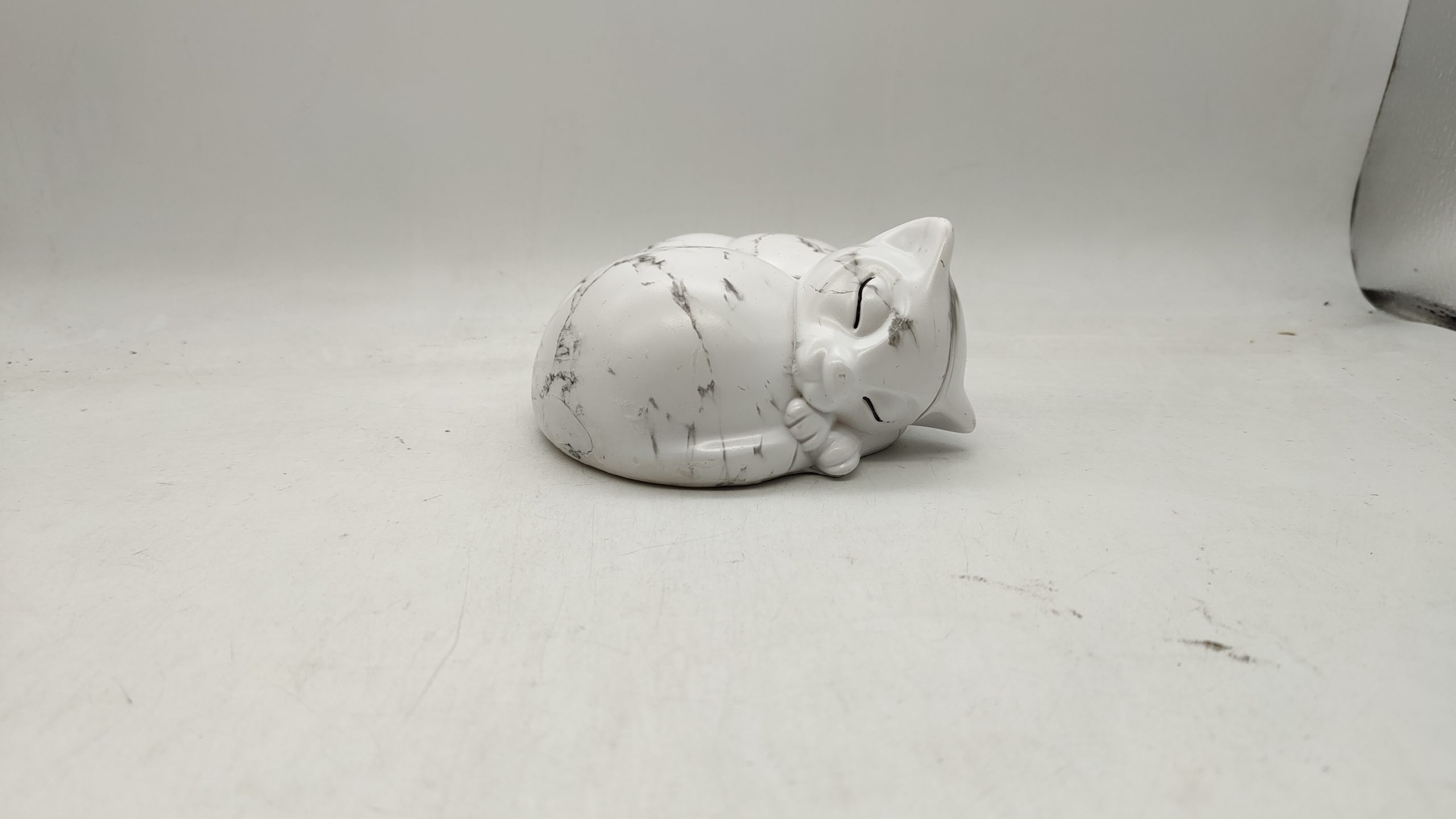 Urna Resina Gato Acostado 300ML